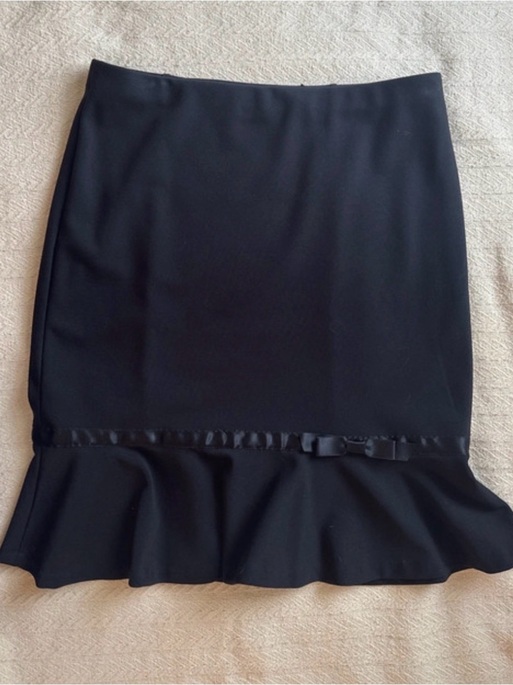 Express Ruffled Pencil Skirt | Size S | Black